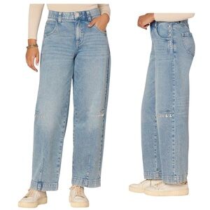 Democracy Size 8 “Ab"solution Skyrise Relaxed Barrel Leg Jean with Studs NWOT